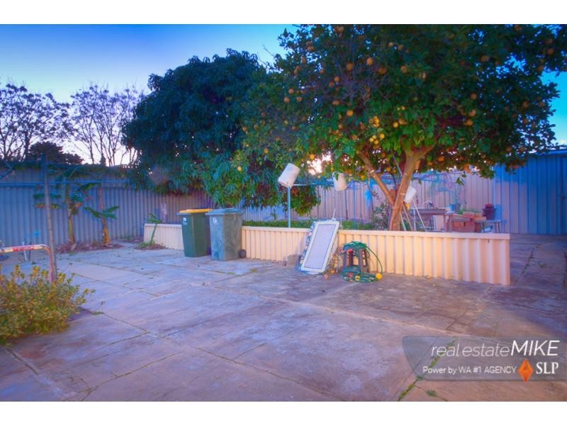 31 Casserley Avenue, Girrawheen WA 6064