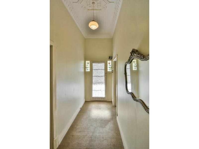 241 Ninth Avenue, Inglewood WA 6052