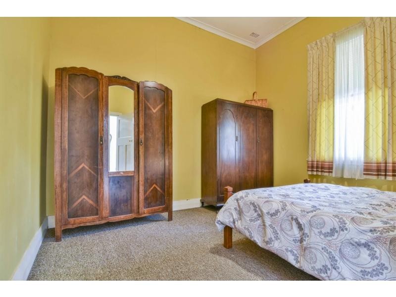 241 Ninth Avenue, Inglewood WA 6052