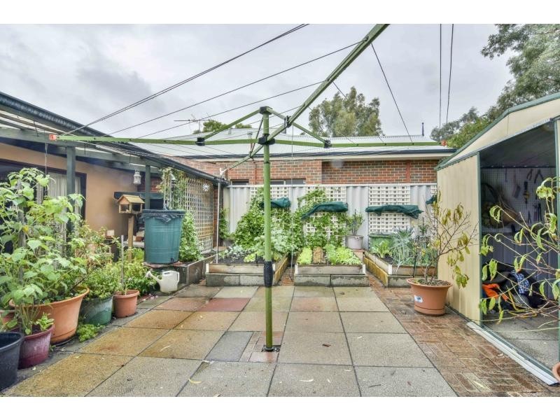 241 Ninth Avenue, Inglewood WA 6052