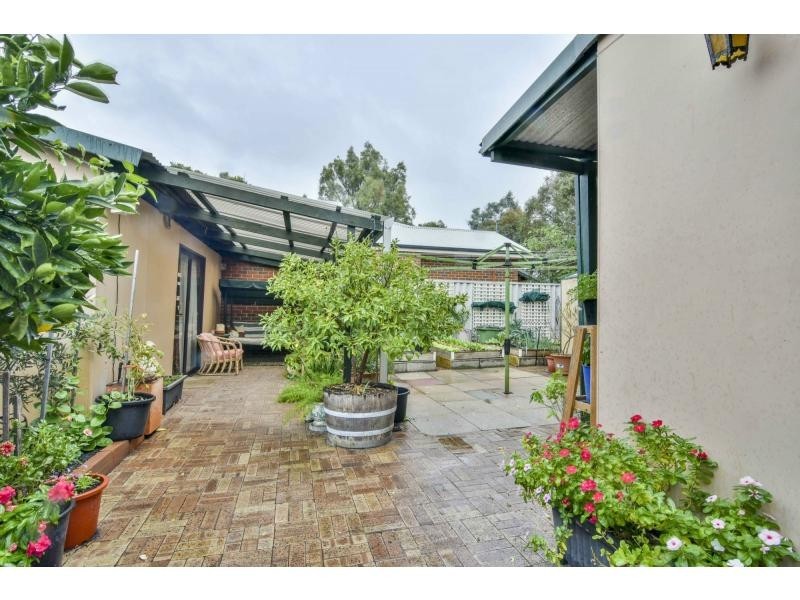 241 Ninth Avenue, Inglewood WA 6052