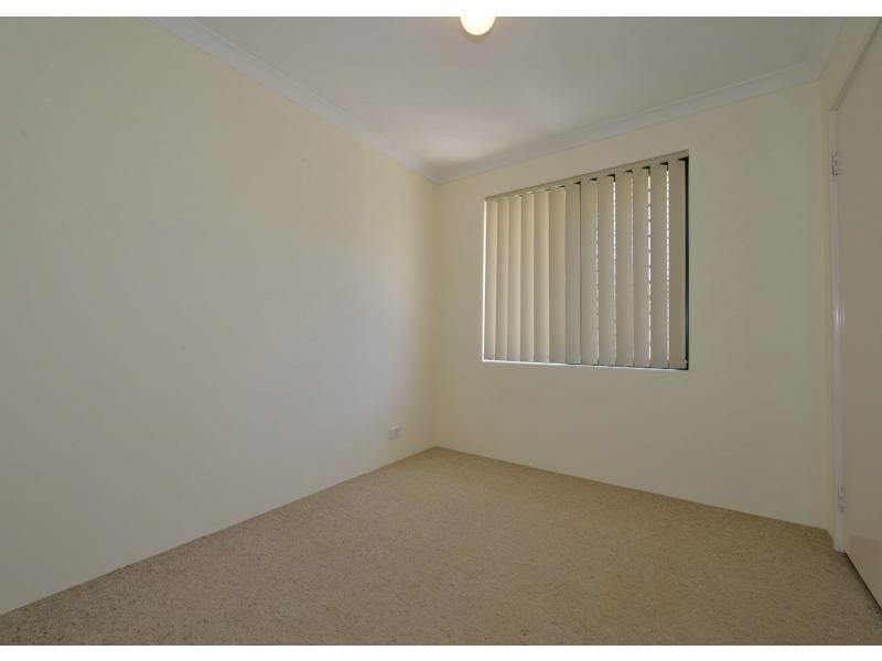 5/8 Dowling Street, Rockingham WA 6168