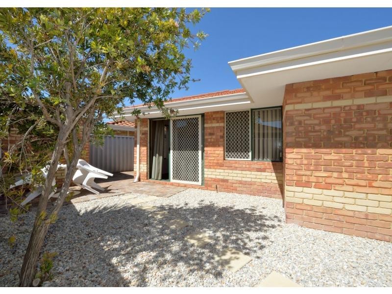 5/8 Dowling Street, Rockingham WA 6168
