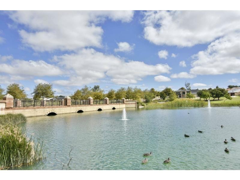 18 Bluebill Lane, Baldivis WA 6171