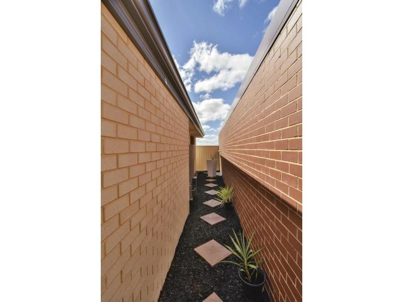18 Bluebill Lane, Baldivis WA 6171