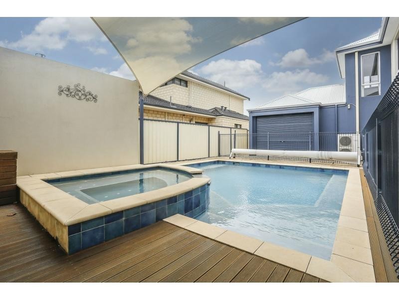 3 Matera Way, Stirling WA 6021