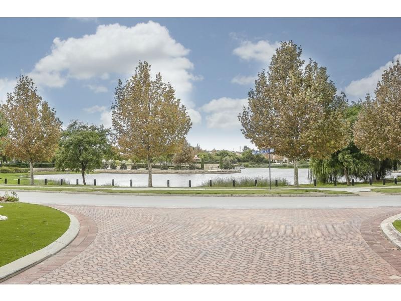 3 Matera Way, Stirling WA 6021