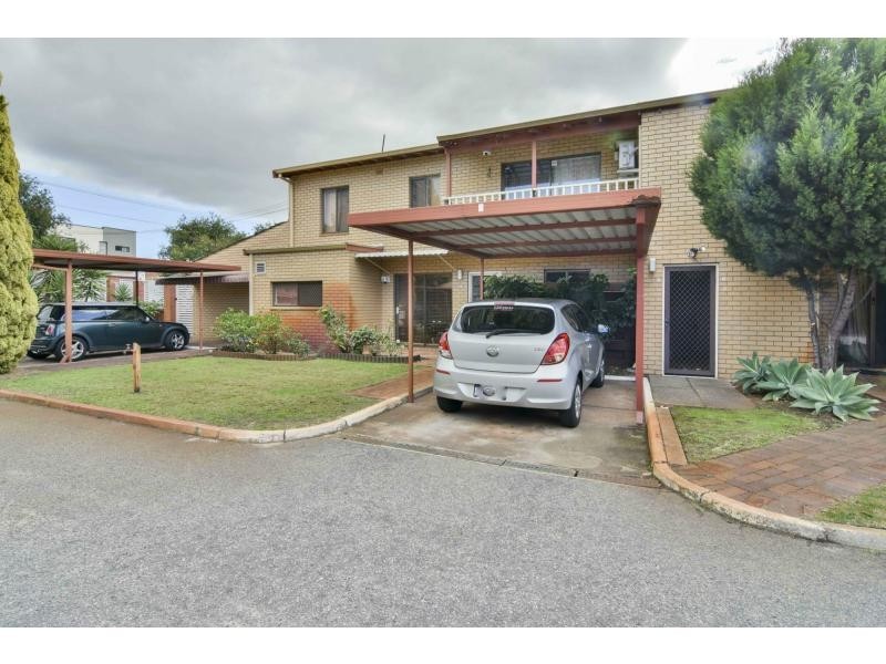 2/58 Pollard Street, Glendalough WA 6016