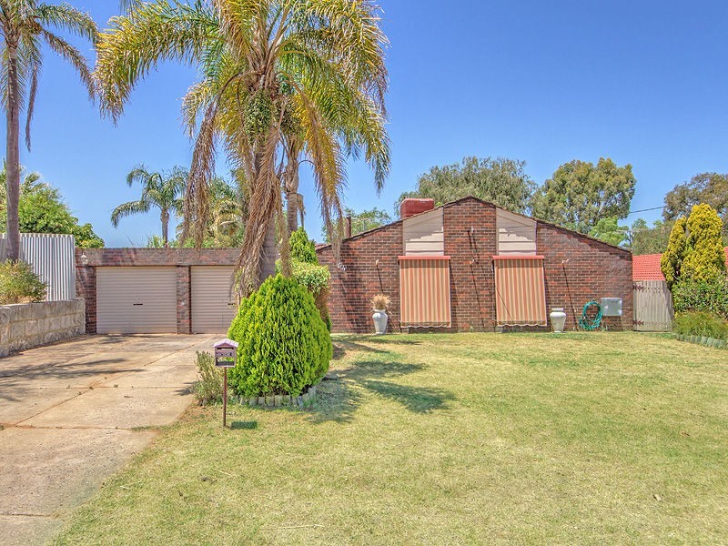 54 Chisham Avenue, Parmelia WA 6167