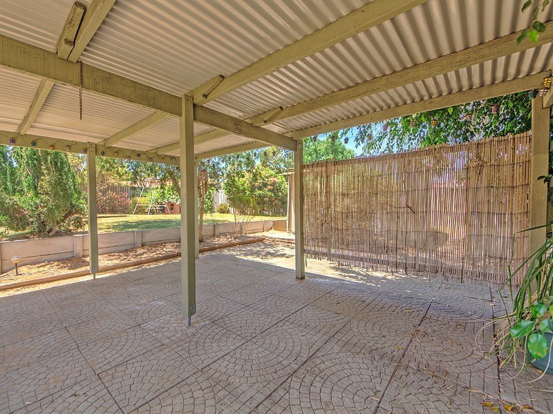 54 Chisham Avenue, Parmelia WA 6167