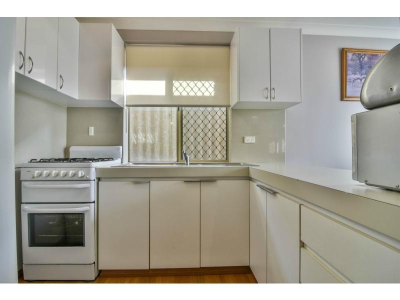 9/15 Baralda Court, Rockingham WA 6168