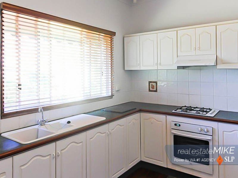 9 Arnott Court, Kelmscott WA 6111