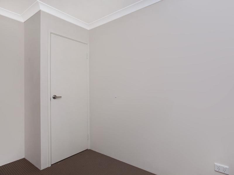 8 Dowak Lane, Byford WA 6122