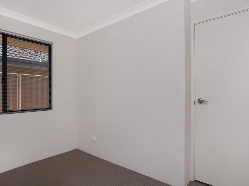 8 Dowak Lane, Byford WA 6122