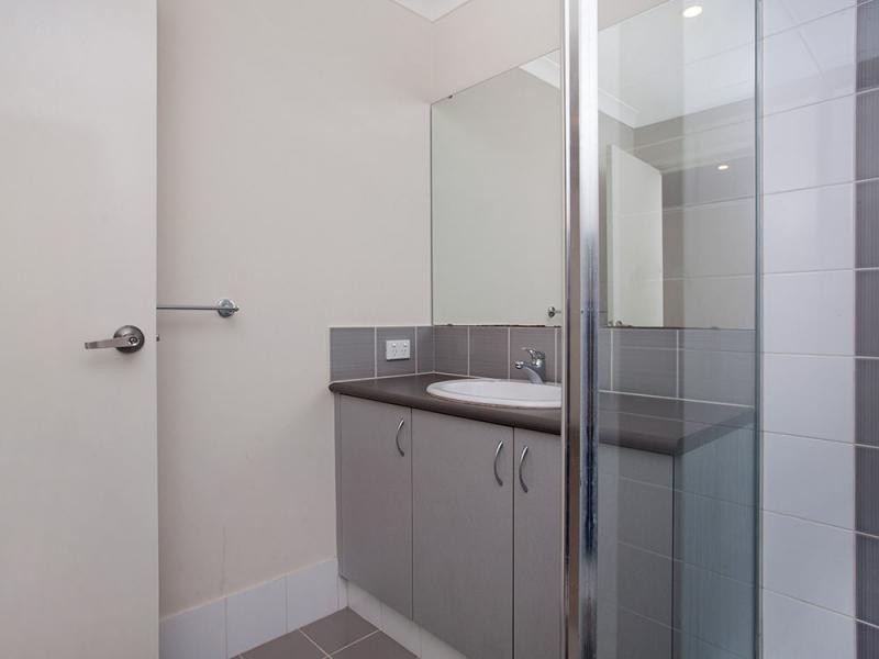 8 Dowak Lane, Byford WA 6122