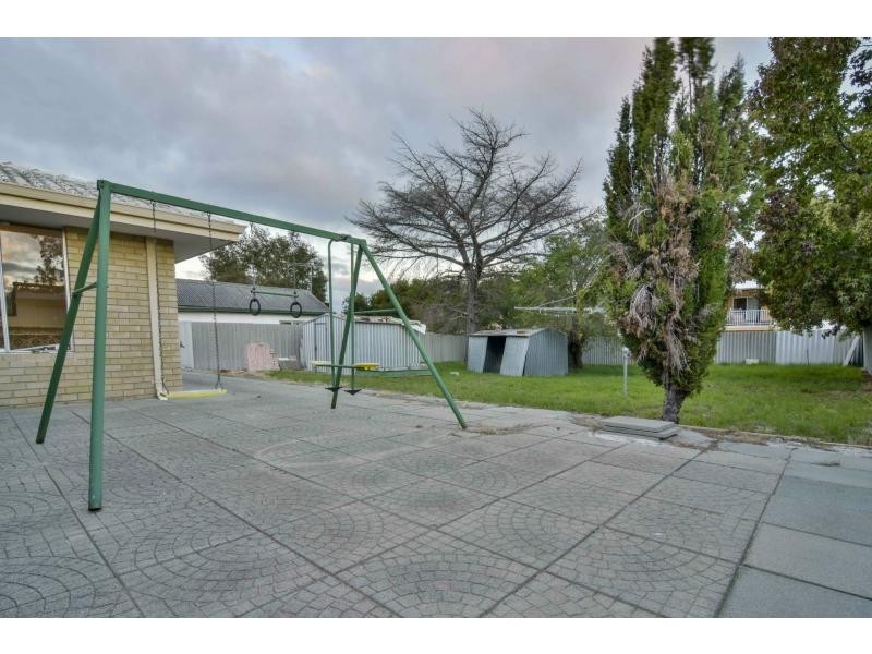 131 Walter Road East, Bassendean WA 6054