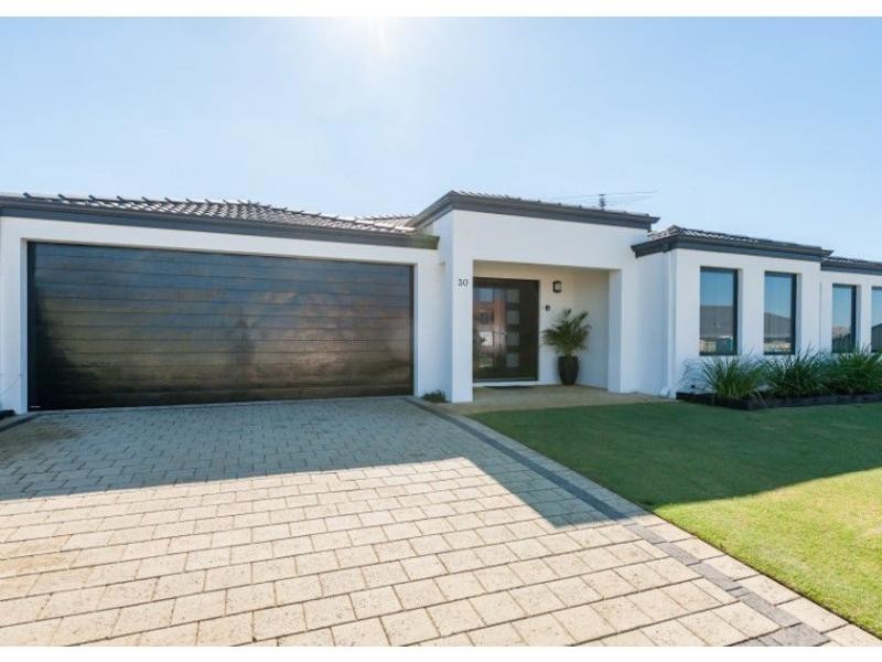 30 Tangier Parkway, Port Kennedy WA 6172