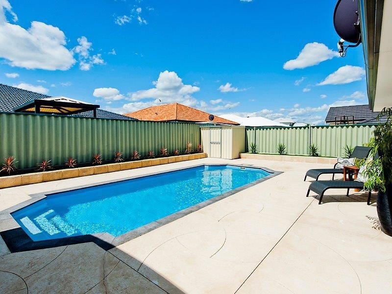 30 Tangier Parkway, Port Kennedy WA 6172