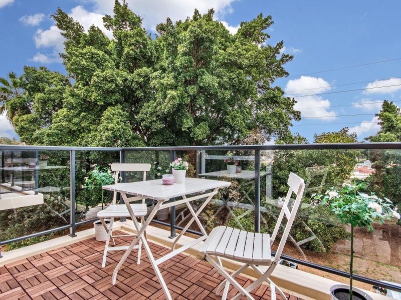 15/37 Paulik Way, Hamilton Hill WA 6163