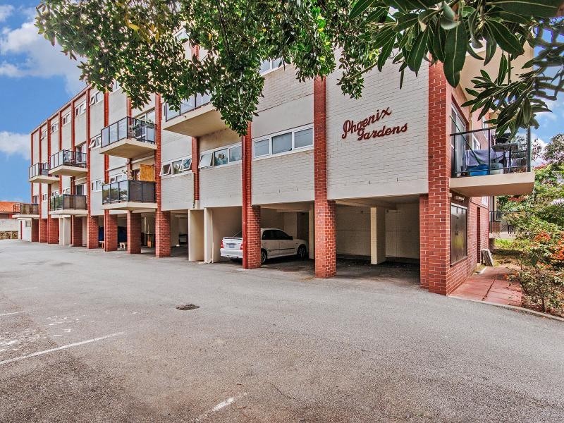 15/37 Paulik Way, Hamilton Hill WA 6163