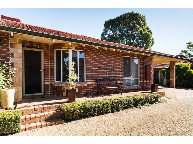 2/27 Rathay Street, Victoria Park WA 6100