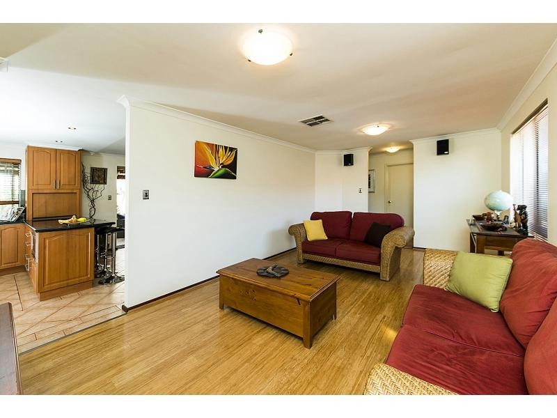 2/27 Rathay Street, Victoria Park WA 6100