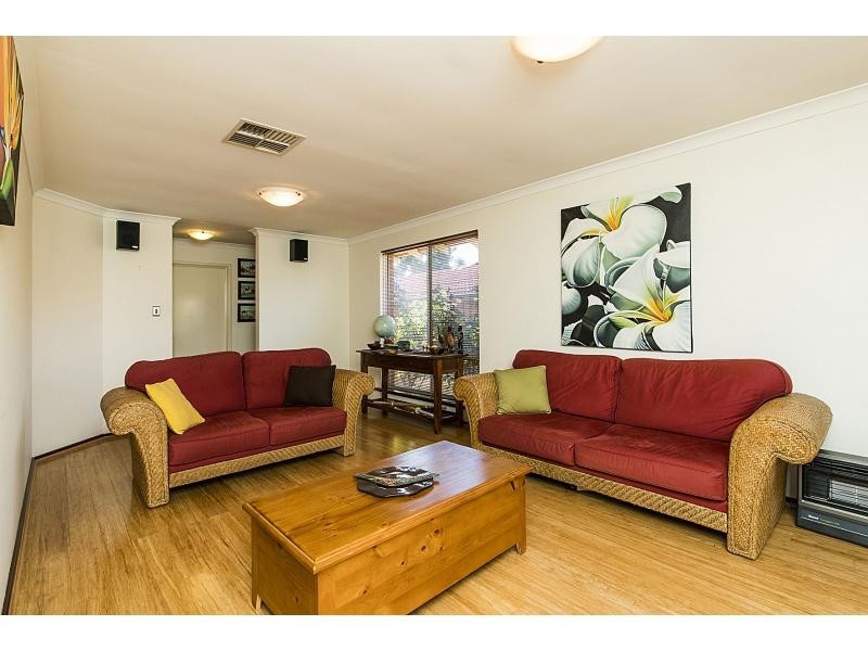 2/27 Rathay Street, Victoria Park WA 6100