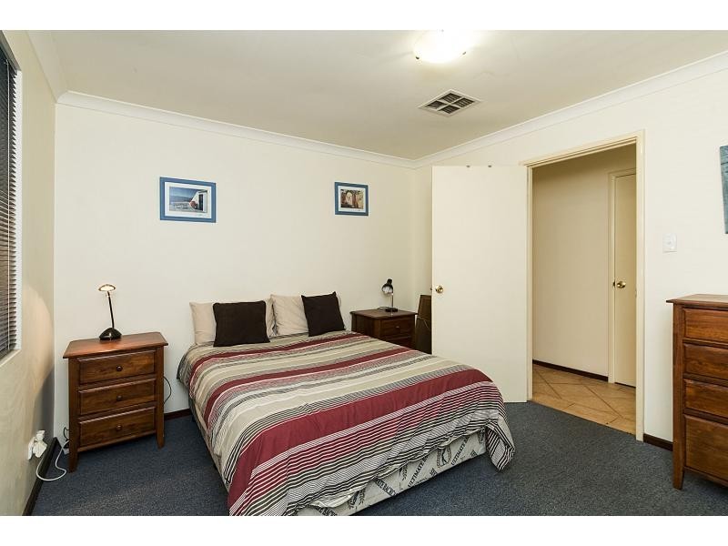 2/27 Rathay Street, Victoria Park WA 6100