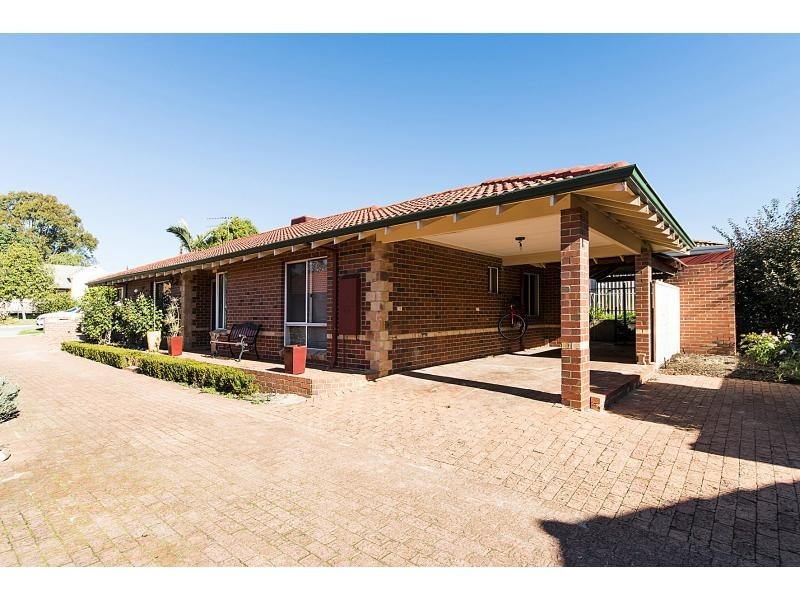 2/27 Rathay Street, Victoria Park WA 6100