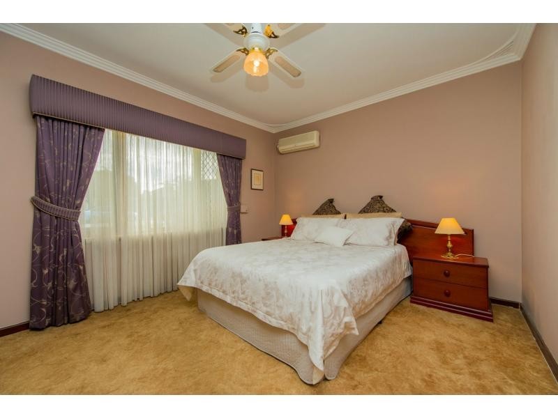 54 Camden Street, Dianella WA 6059