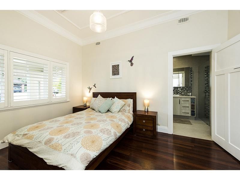 33 Fourth Avenue, Kensington WA 6151