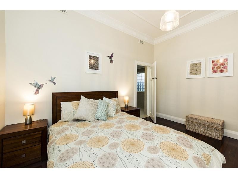 33 Fourth Avenue, Kensington WA 6151