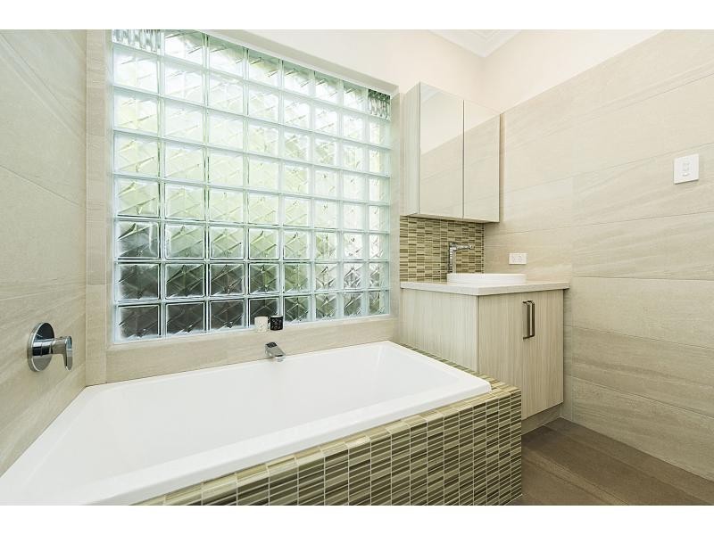 33 Fourth Avenue, Kensington WA 6151