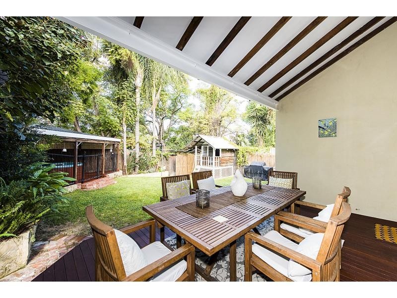 33 Fourth Avenue, Kensington WA 6151