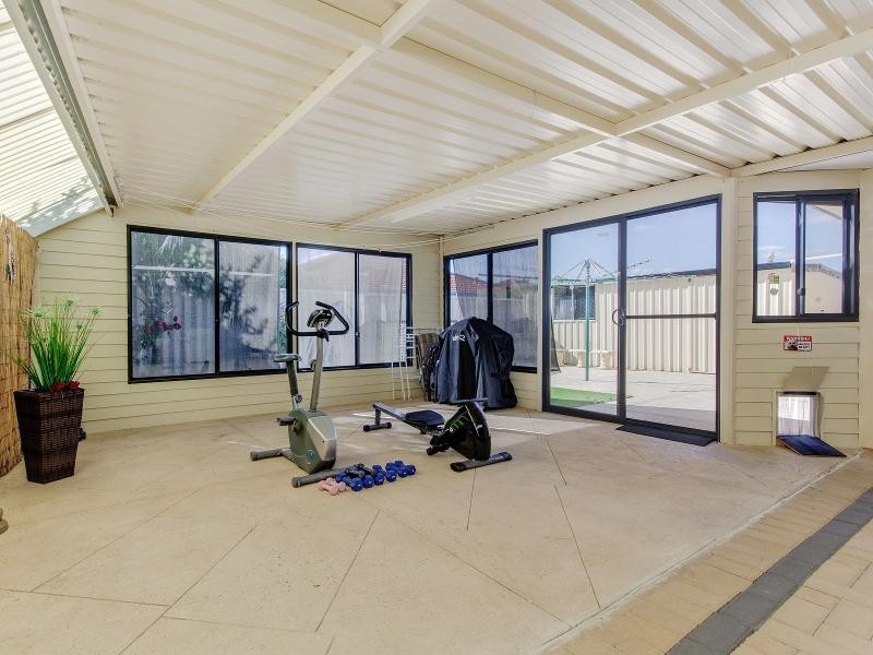 63 San Sebastian Boulevard, Port Kennedy WA 6172