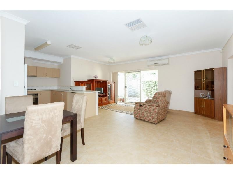 11/36 Fifth Road, Armadale WA 6112