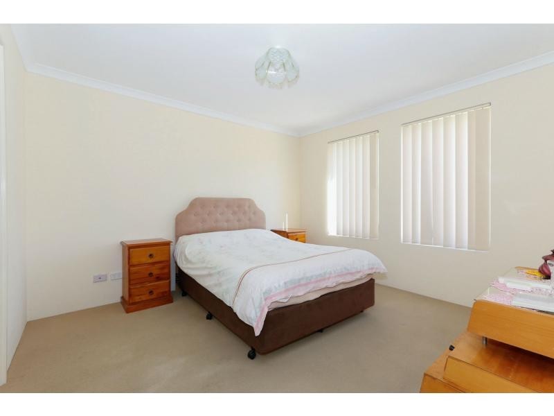 11/36 Fifth Road, Armadale WA 6112