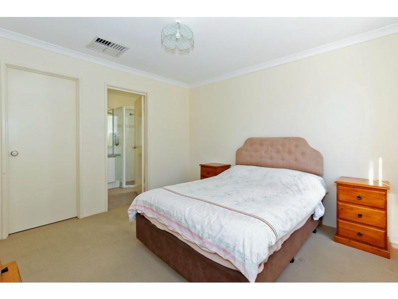 11/36 Fifth Road, Armadale WA 6112