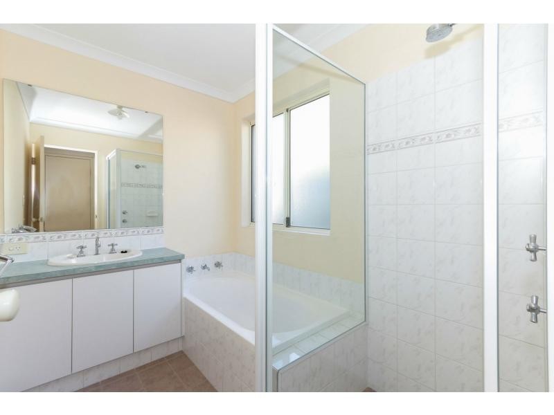 11/36 Fifth Road, Armadale WA 6112