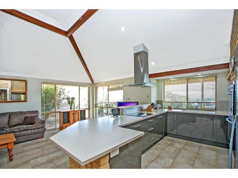 34 Wangoola Terrace, Mount Nasura WA 6112