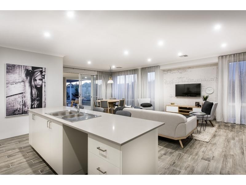 43 Parkside Street, Yanchep WA 6035