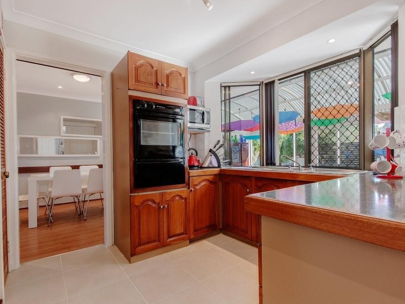 22 Grange Drive, Cooloongup WA 6168