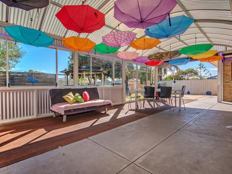 22 Grange Drive, Cooloongup WA 6168