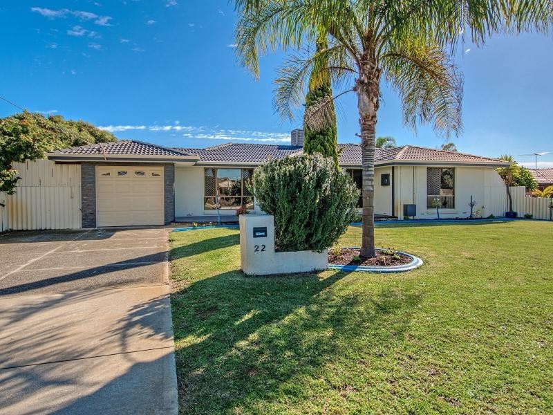 22 Grange Drive, Cooloongup WA 6168
