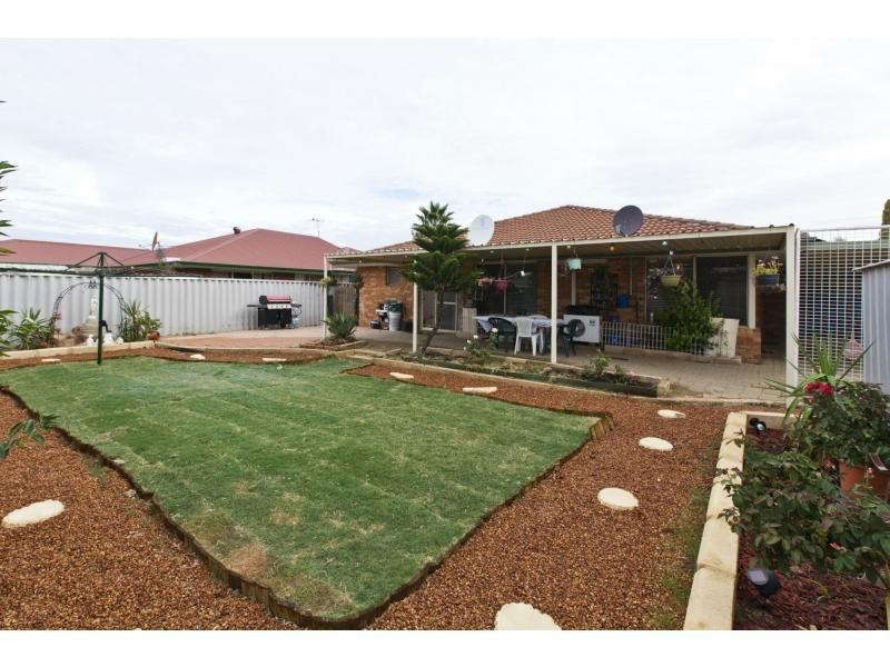 26 Powderbark, Kenwick WA 6107