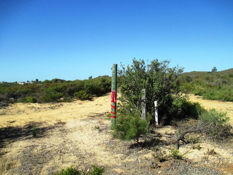 82 Indiana Crescent, Karakin WA 6044