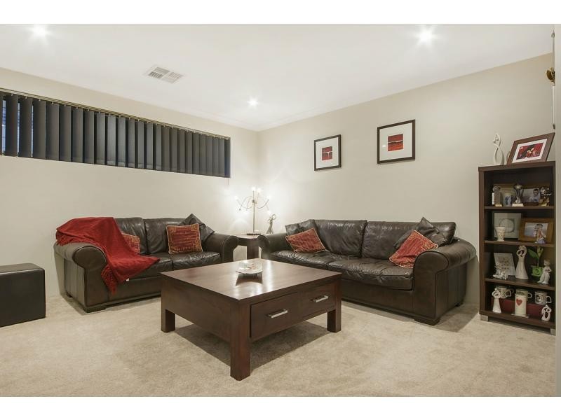 6 Helmsman Avenue, Alkimos WA 6038