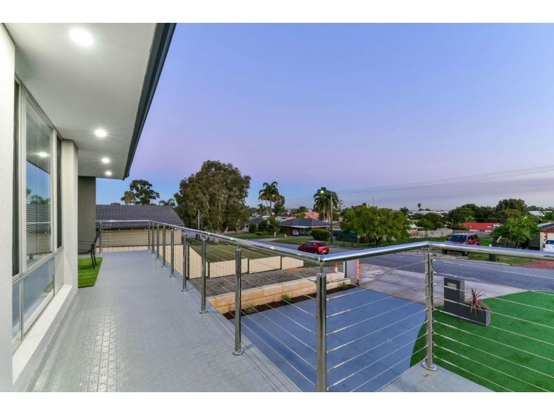 12 Rundal Street, Bayswater WA 6053