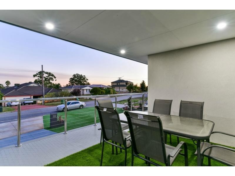 12 Rundal Street, Bayswater WA 6053