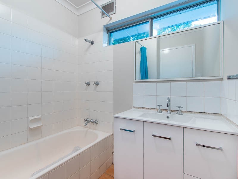 18F Wardlow Way, Balga WA 6061